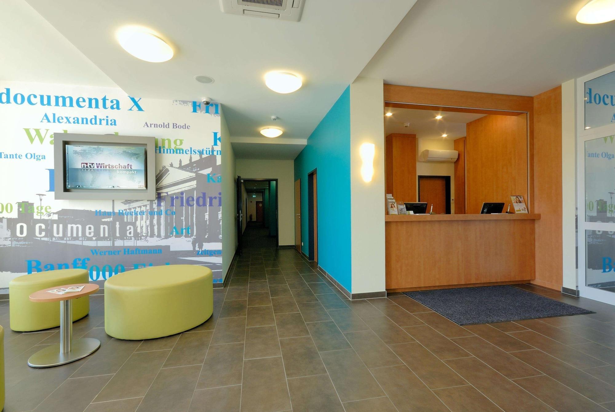 B&B Hotel Kassel-City Екстериор снимка