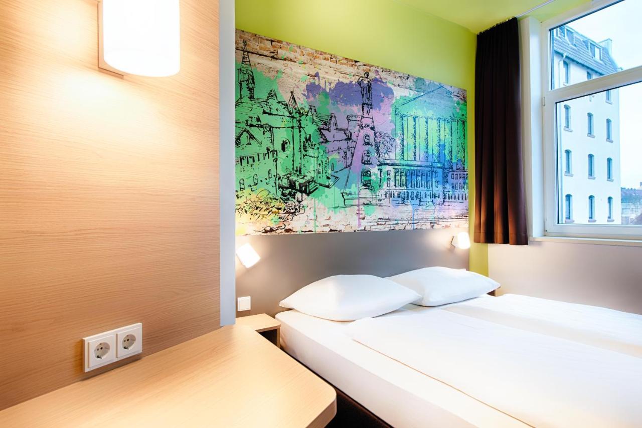 B&B Hotel Kassel-City Екстериор снимка